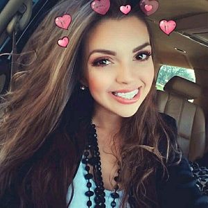 MEET YOUR SELLER 😊